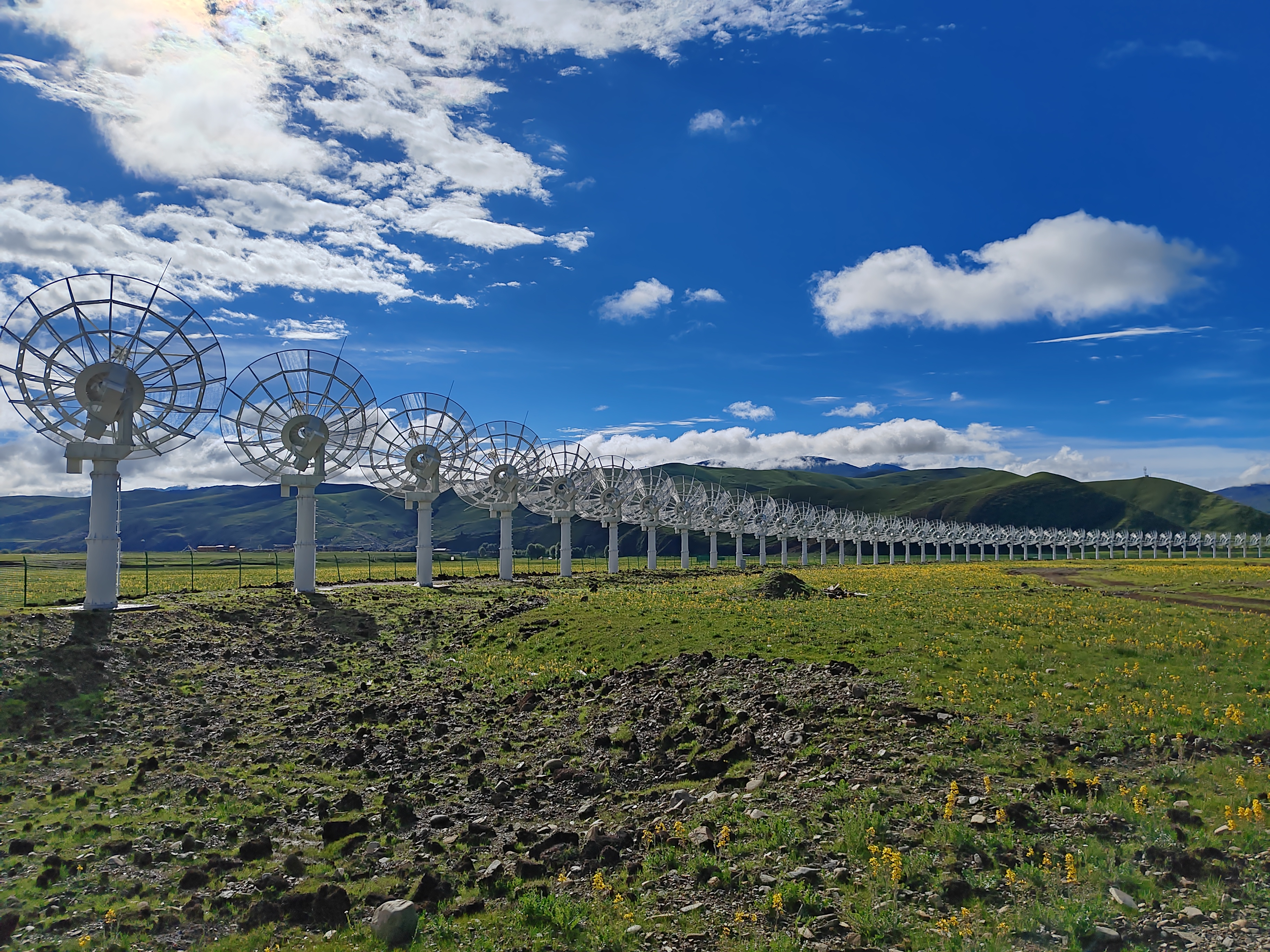 四川省甘孜州稻城縣噶通鎮(zhèn)中科院國家空間科學(xué)中心亞丁臺站觀測基地0.5Ω防雷接地項目